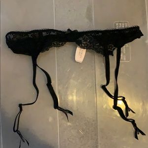 (3for$10) VS black lace garter belt